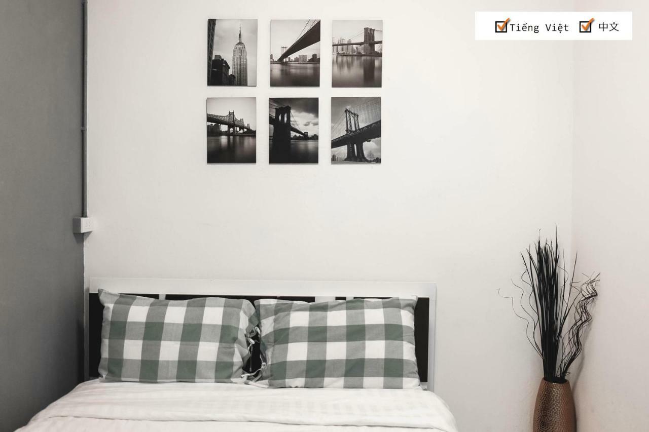 Yeehaa Hotel Банкок Екстериор снимка